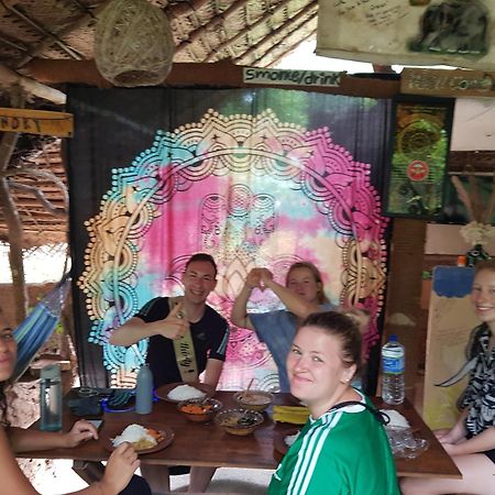 Sigiriya Rastha Hostel エクステリア 写真