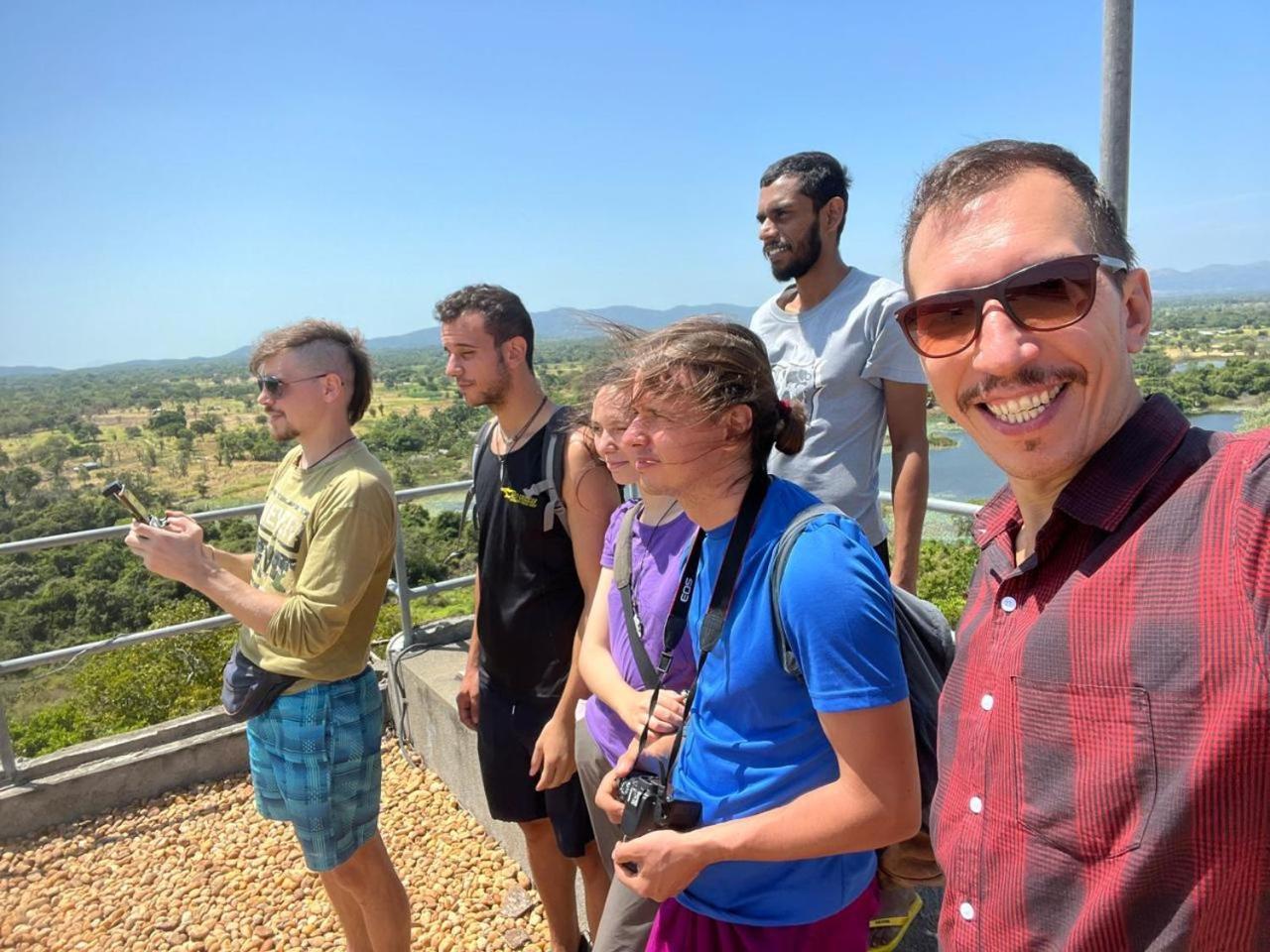 Sigiriya Rastha Hostel エクステリア 写真