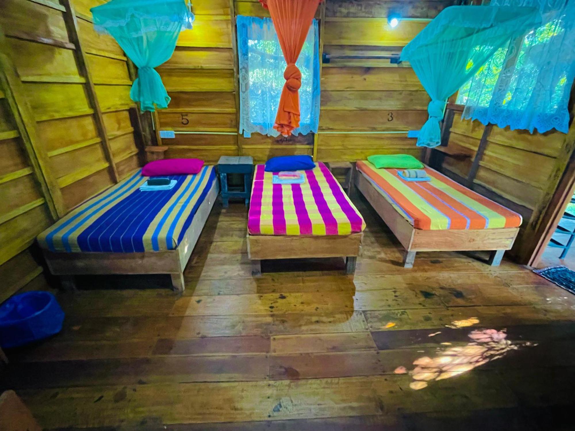 Sigiriya Rastha Hostel エクステリア 写真