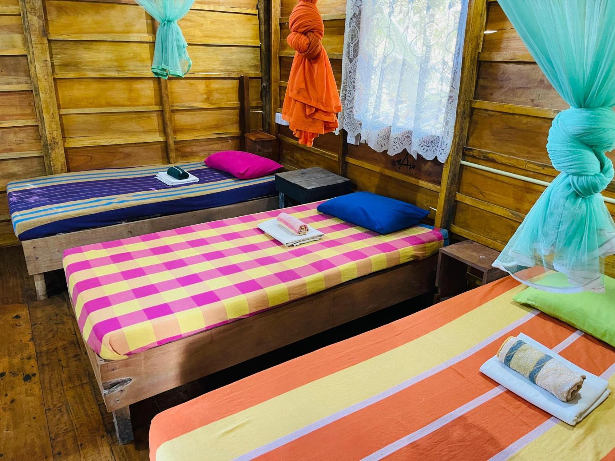 Sigiriya Rastha Hostel エクステリア 写真